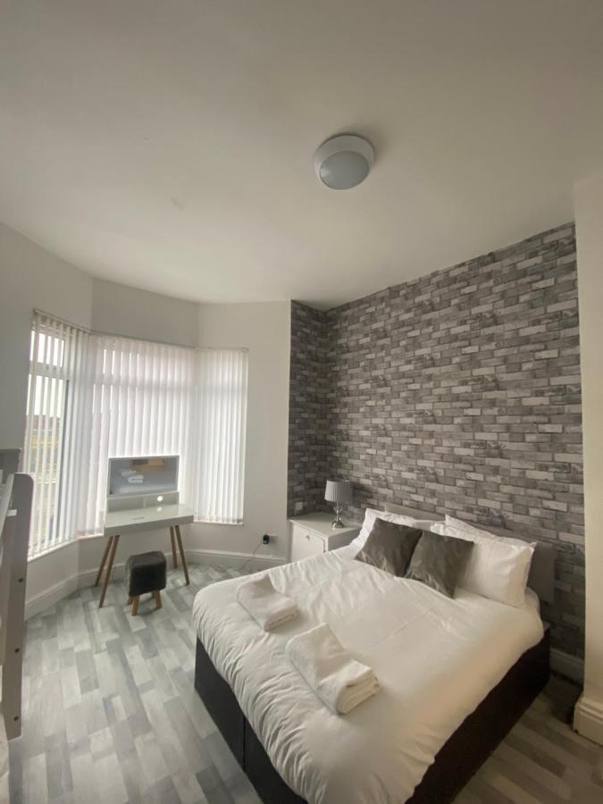 No.6 York Villas Guest House Ливърпул Екстериор снимка