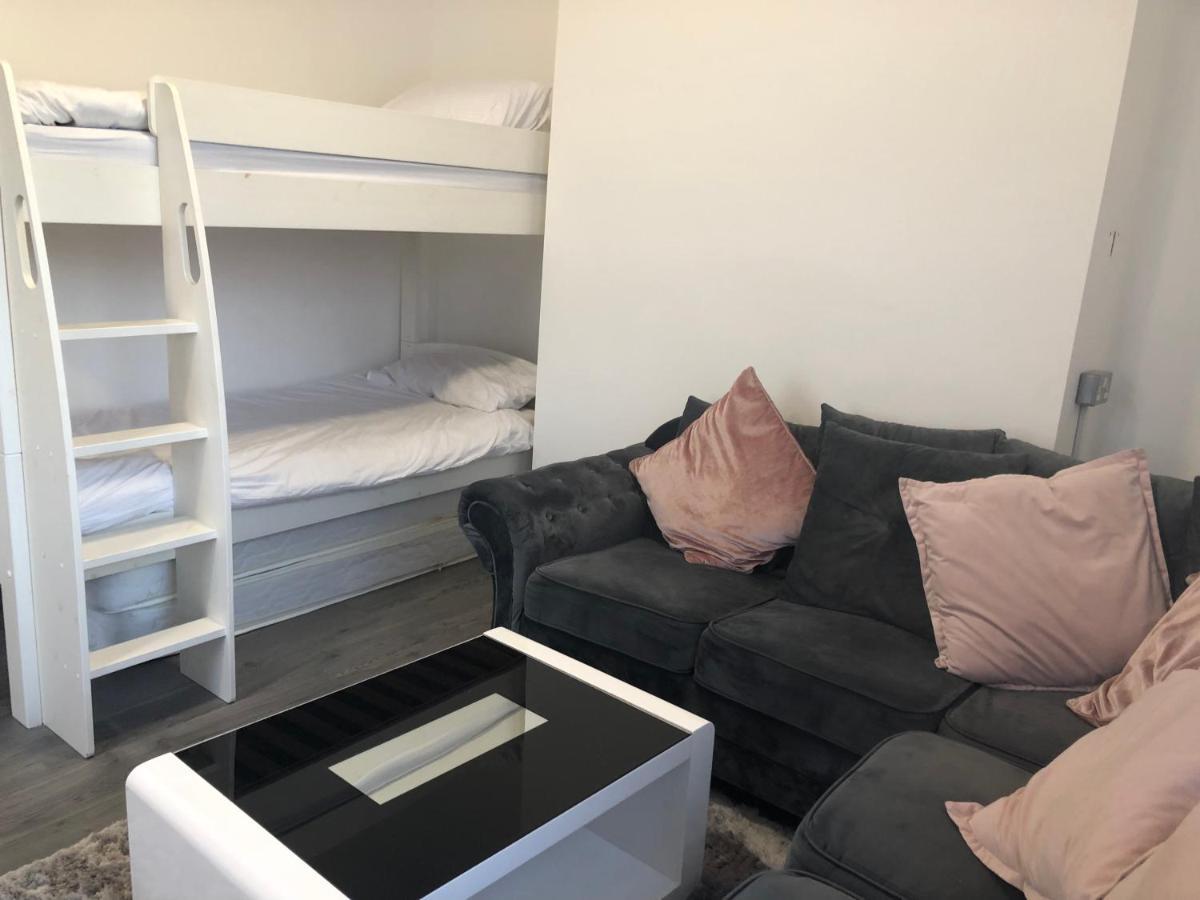 No.6 York Villas Guest House Ливърпул Екстериор снимка